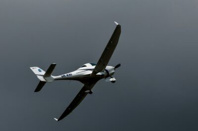 تاریخچه و انواع هواپیماها | ودا۲۴ 6 ul airplane-هواپیمای سبک-ودا24