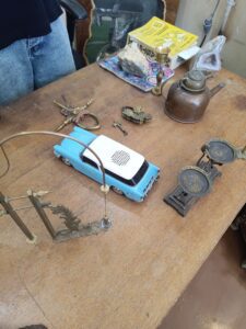 6037423524013607831 121