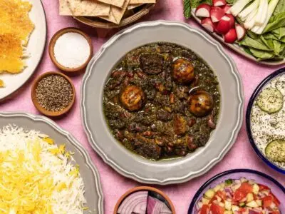 20250107 SEA KhoreshEGhormehSabziPersianHerbMeatBraise NaderMehravari Hero2 29 e4437c7701dc453295e0e314adcf7131