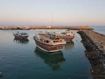 بندر کنارک کجاست؟ مسیر دسترسی، جاهای دیدنی و راهنمای سفر 3 vHoav68iKlzcuvxTelihQNVv9J6fVGohdAvxeqWI