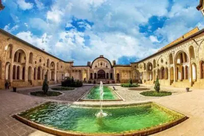جاذبه های گردشگری کاشان | راهنمای کامل دیدنیهای تاریخی 2 01 1