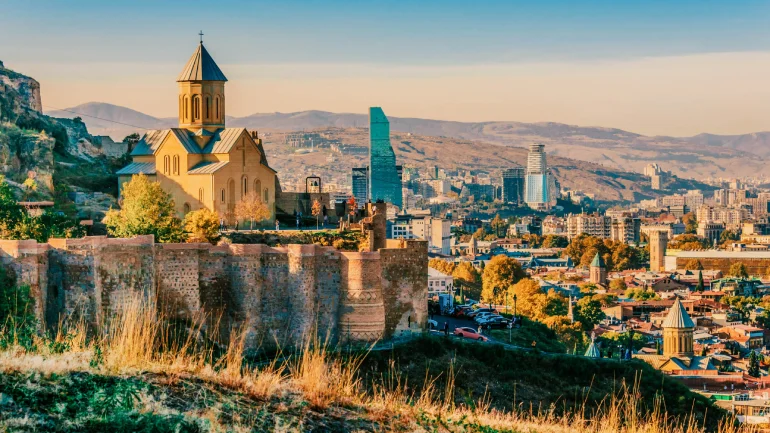 راهنمای کامل سفر به گرجستان و هر آنچه باید بدانید! 3 راهنمای کامل سفر به گرجستان
