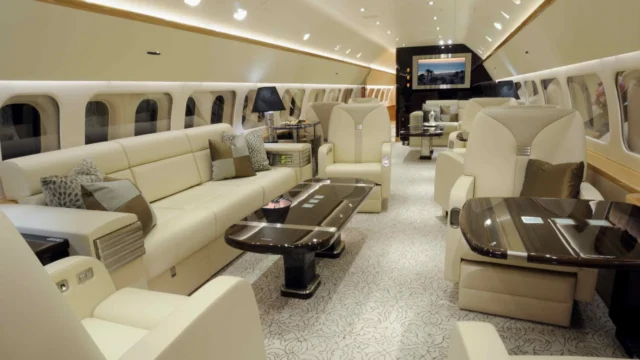 Picsart 25 09 12 22 02 22 642 e1764422498585