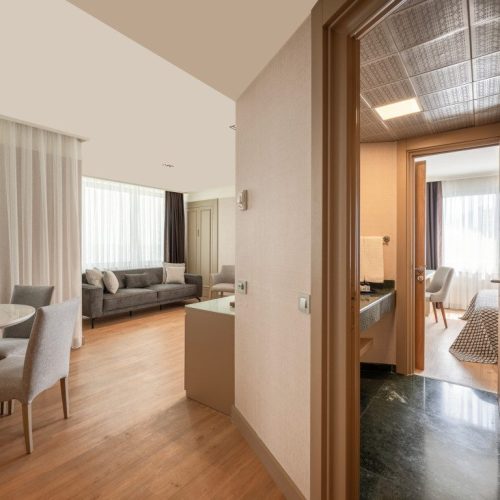 1714375485_G56ZZMNN4J_medium