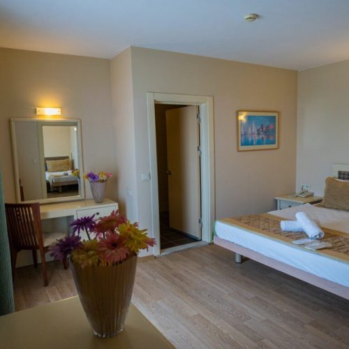 anabina-family-room-c32b1