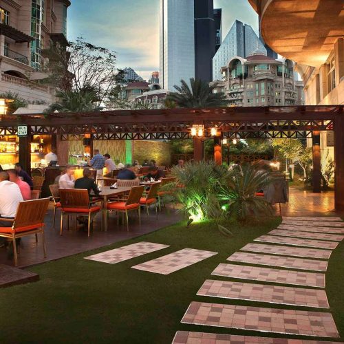 b758_ba_00_p_2048x1536_11zon