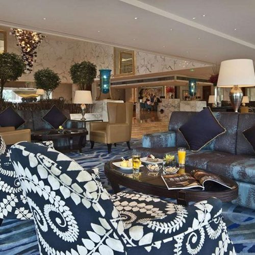 bb661720b6b7807eeaeb2ee6_11zon