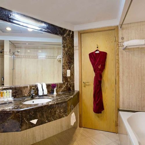 cityseasonsdubai-cityseasonshotel-cityseasonshoteldubai-cityseasonsdubaihotel-hotelindubai-dubaijotels-dubairooms-hotelroom-hotelrooms-dubairooms-8_11zon