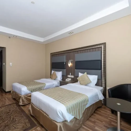 deluxe-twin-room-1