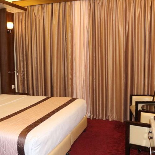 hotels-dubai-Al-Khaleej-Grand-al-khaleej-grand-hotel-(1)-26ba2c9637d85cfabc7a35aea816c669_11zon