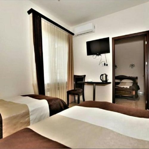 w1294h884x0y15-36f0448e(1)